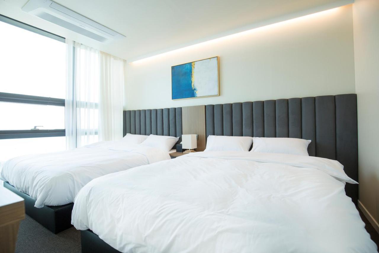 Uh Suite The Haeundae Busan Exterior photo