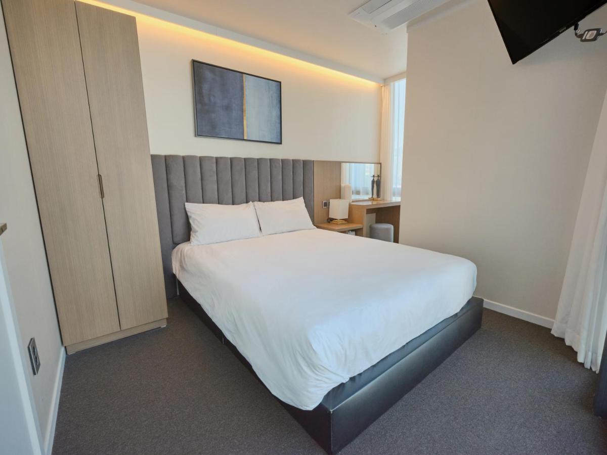 Uh Suite The Haeundae Busan Exterior photo