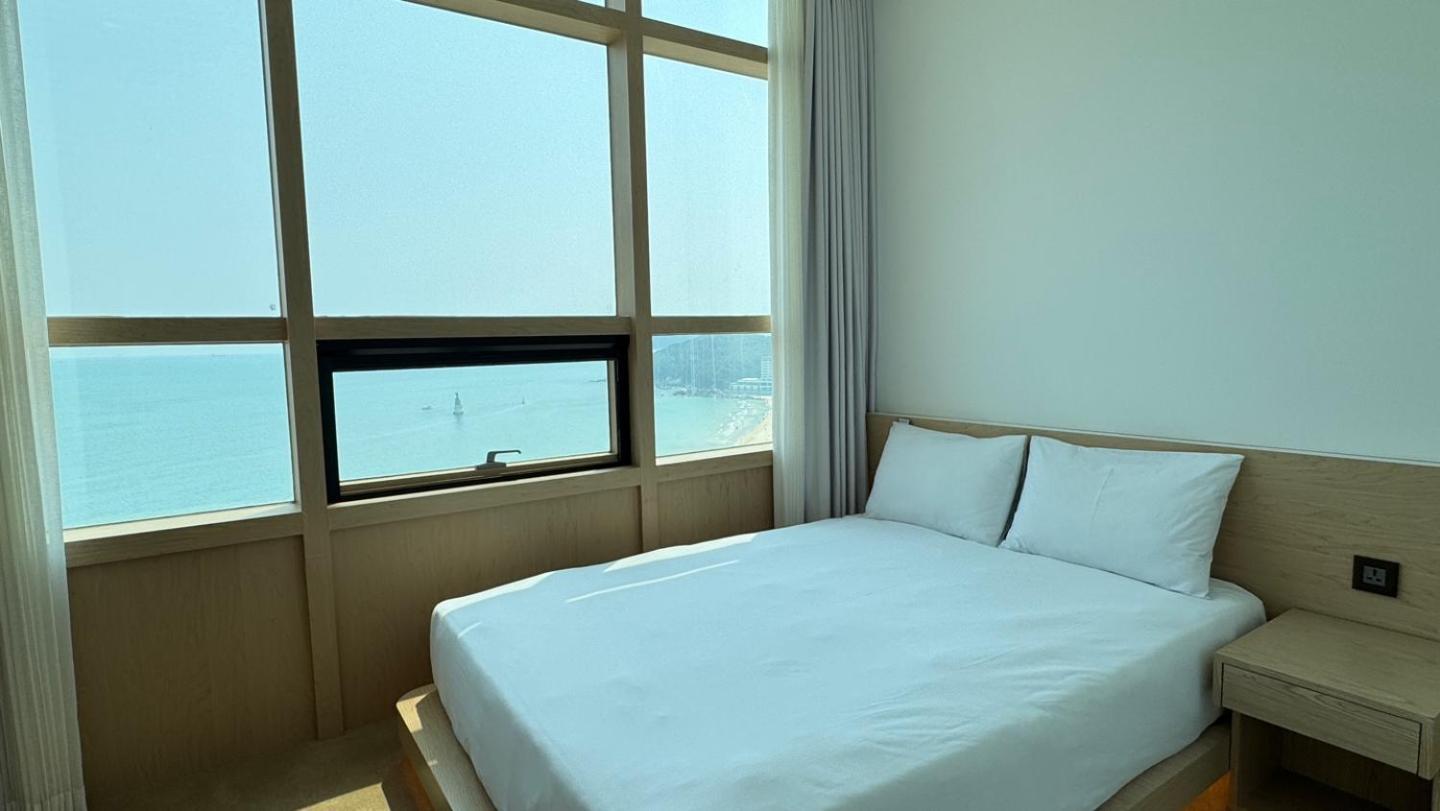 Uh Suite The Haeundae Busan Exterior photo