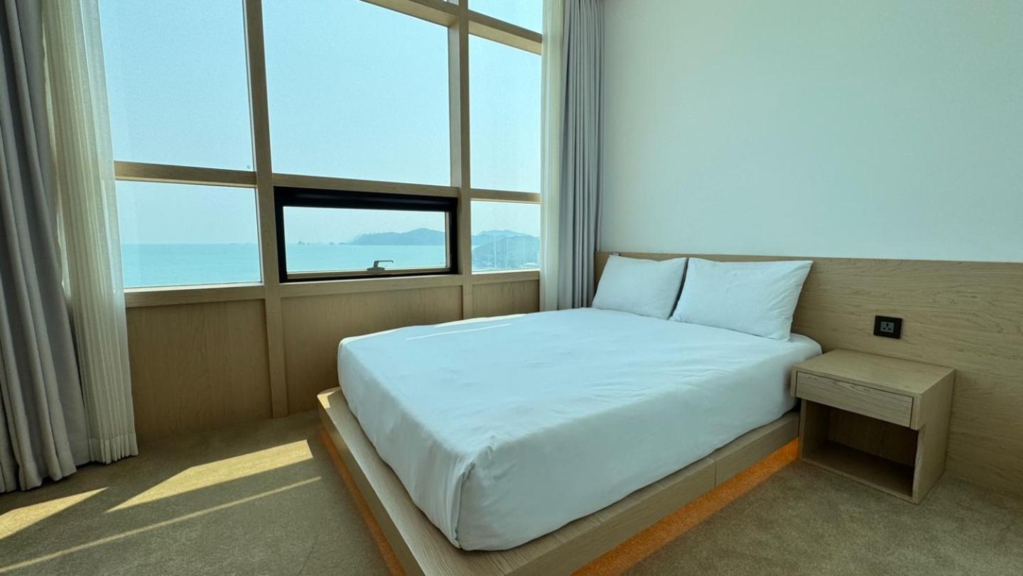 Uh Suite The Haeundae Busan Exterior photo