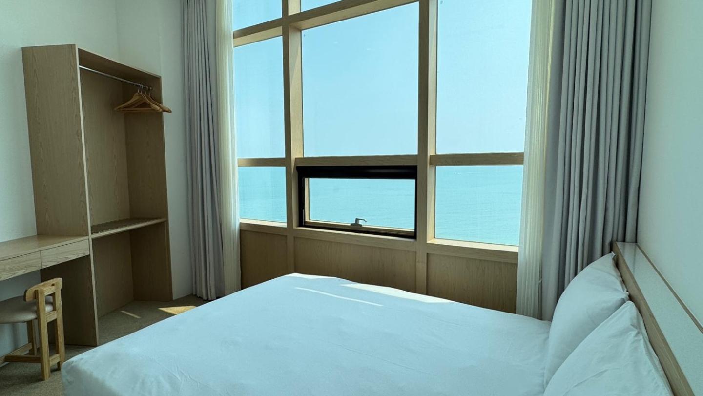Uh Suite The Haeundae Busan Exterior photo