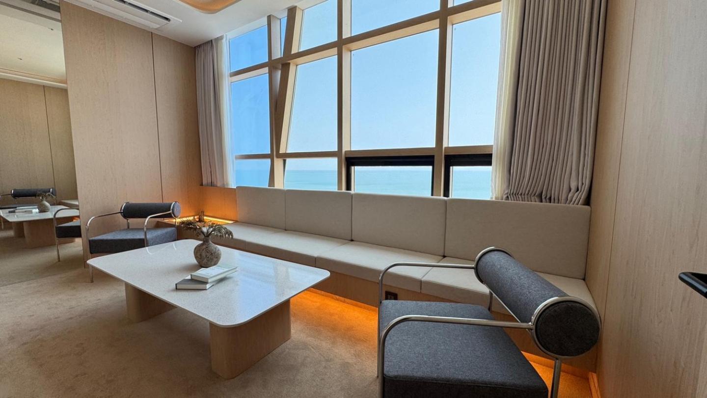 Uh Suite The Haeundae Busan Exterior photo