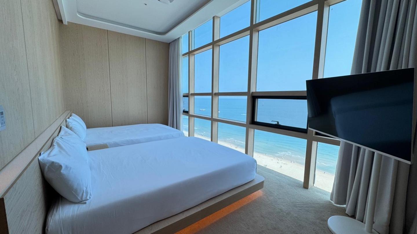 Uh Suite The Haeundae Busan Exterior photo